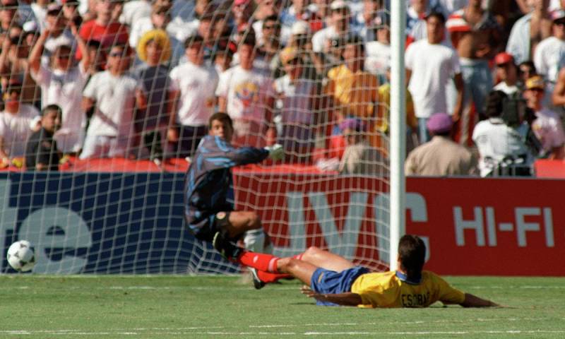 OG Trong Bóng Đá Là Gì? Bàn Phản Lưới Nhà Ảnh Hưởng Gì? 4 Bàn OG của Andres Escobar (World Cup 1994)