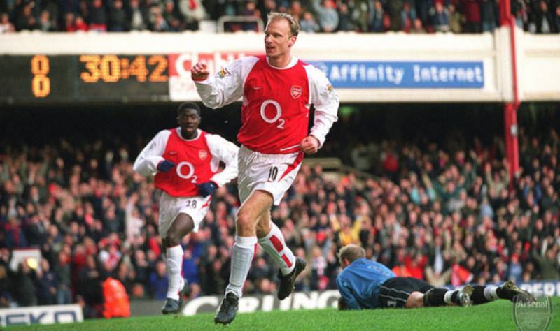 Dennis Bergkamp – Kiến trúc sư sân cỏ, sáng tạo