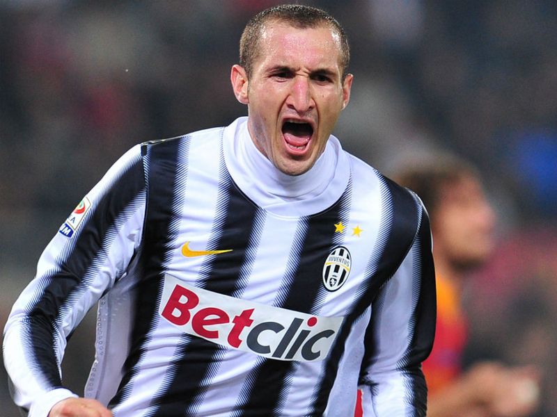 Giorgio Chiellini – Trung vệ tiến sĩ, đọc trận đấu đỉnh cao